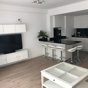 Appartement Shop & Sea Ostende